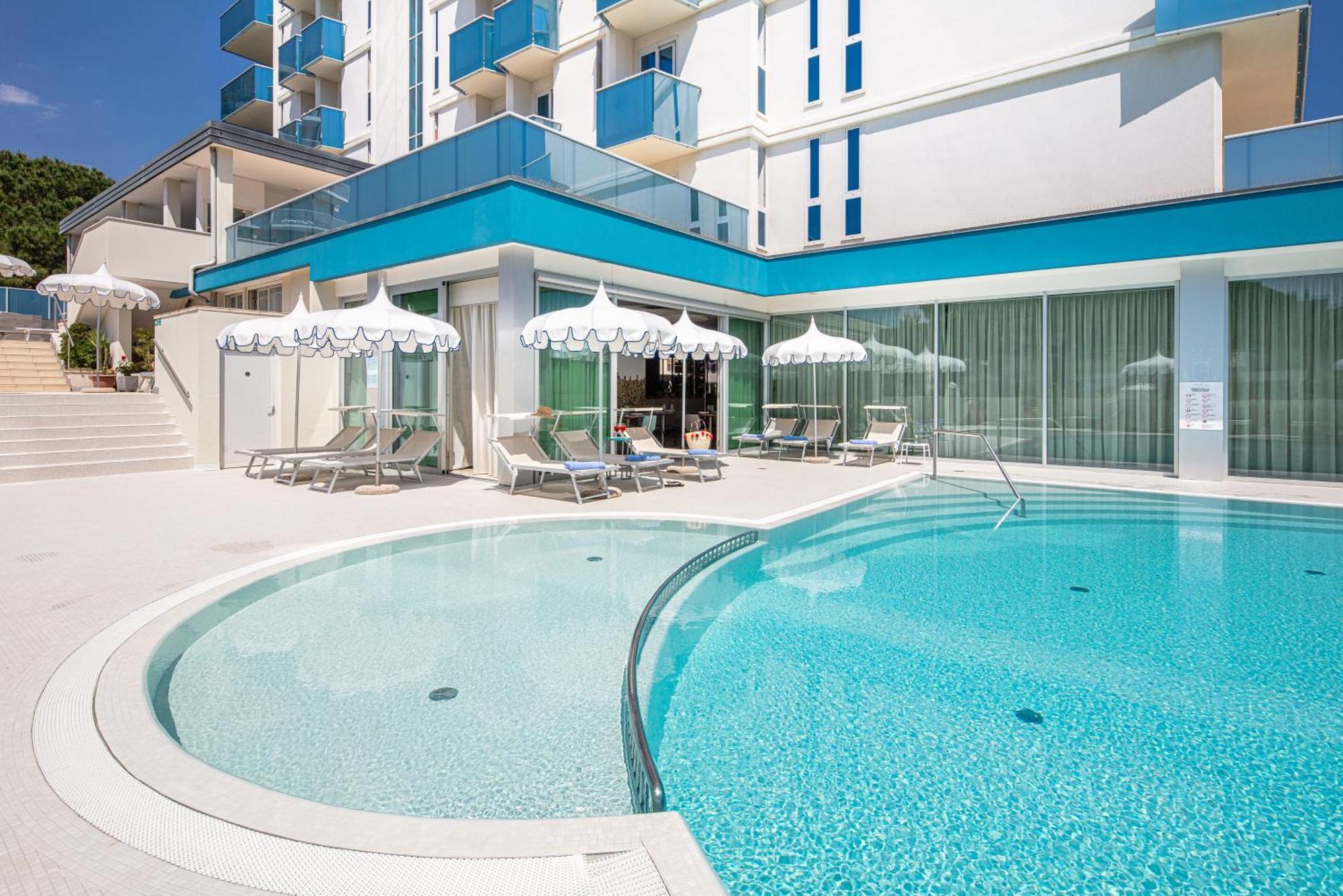 Hotel Parigi Bibione Eksteriør bilde