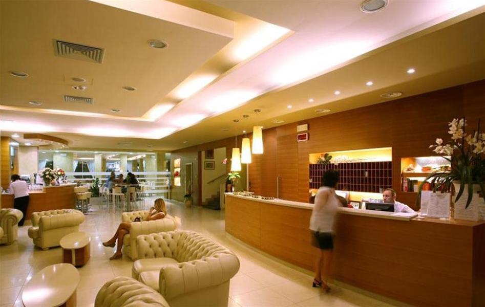 Hotel Parigi Bibione Eksteriør bilde