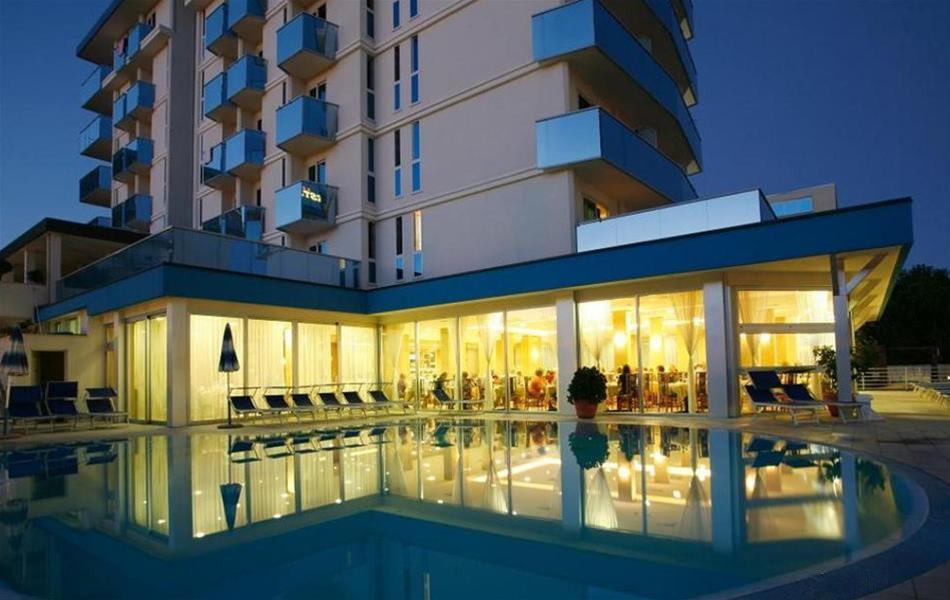 Hotel Parigi Bibione Eksteriør bilde