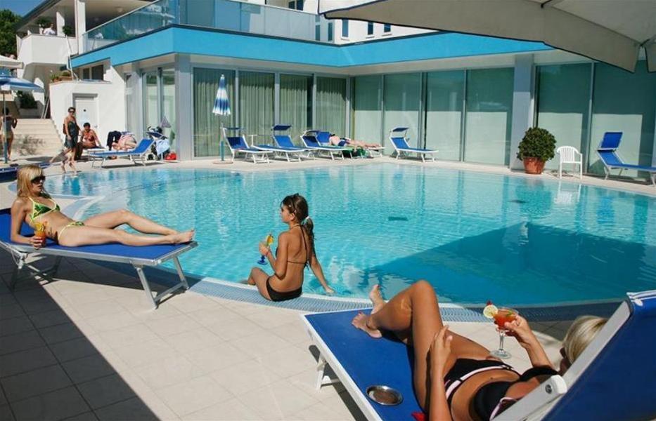 Hotel Parigi Bibione Eksteriør bilde
