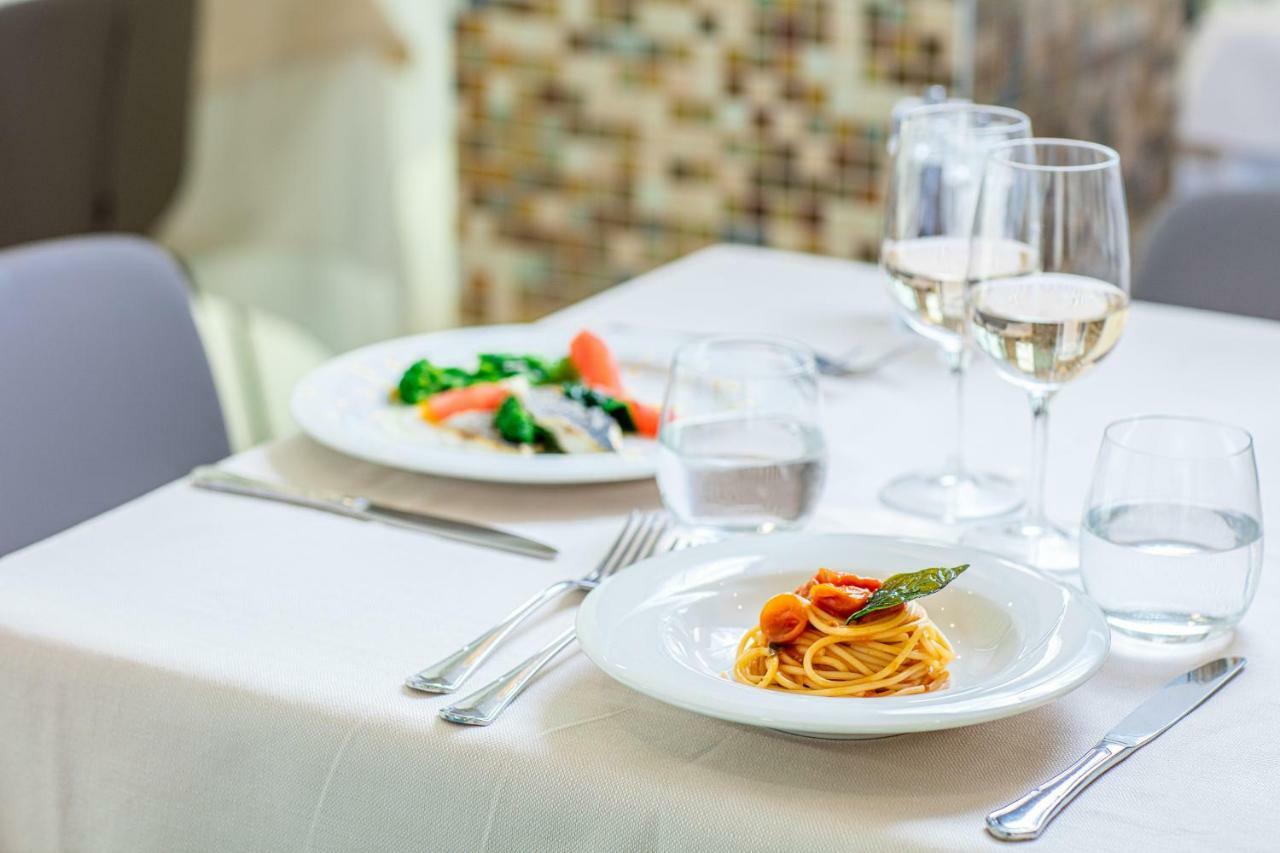 Hotel Parigi Bibione Eksteriør bilde