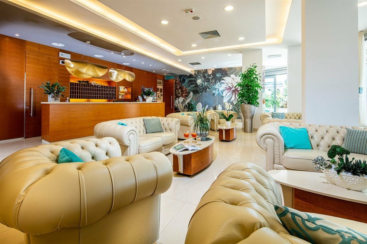 Hotel Parigi Bibione Eksteriør bilde